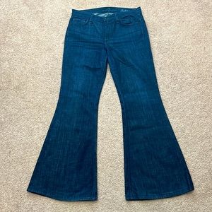 7 For All Mankind Dark Blue Bellbottom Jeans. Hemmed! 28x29
